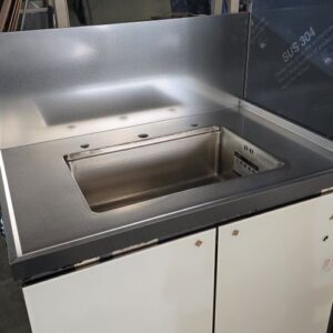 Tủ bếp inox cánh kính - Image 3