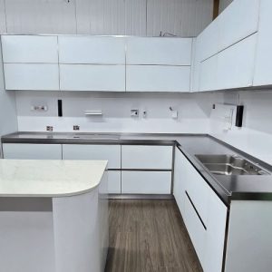 Tấm Ốp Tường Bếp Từ Tính